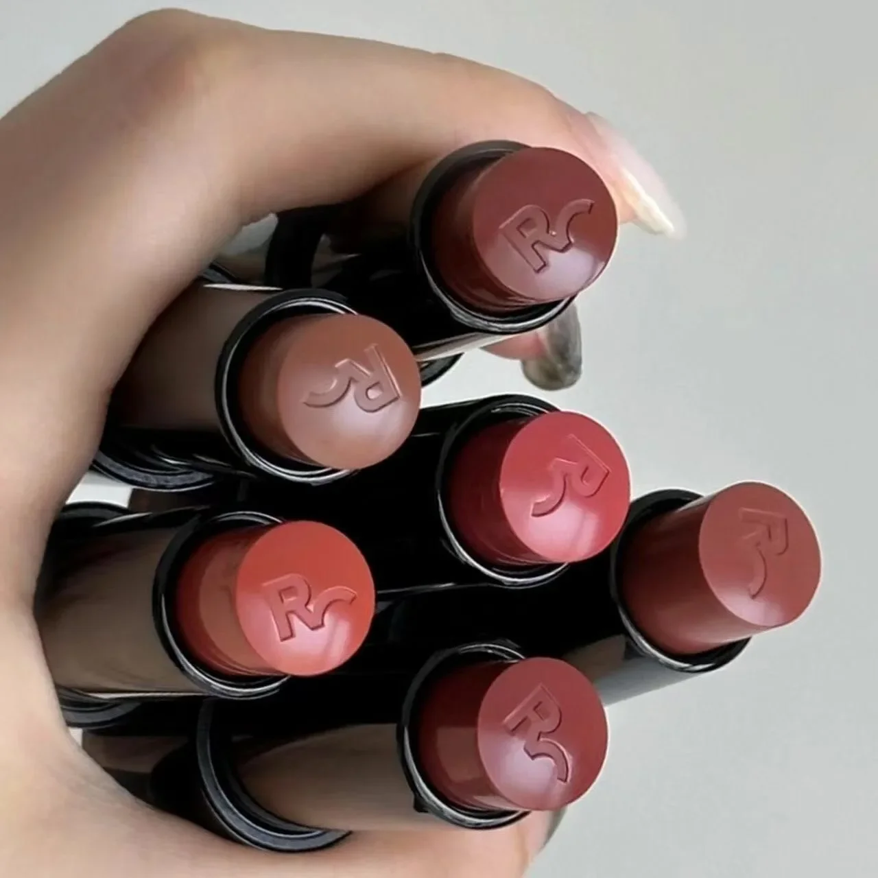 

RED CHAMBER Lipstick RC Multi-purpose Moisturizing Lip Gloss Lipstick Rc Lip Glaze Cream Light Blush Rare Beauty Makeup Cosmetic