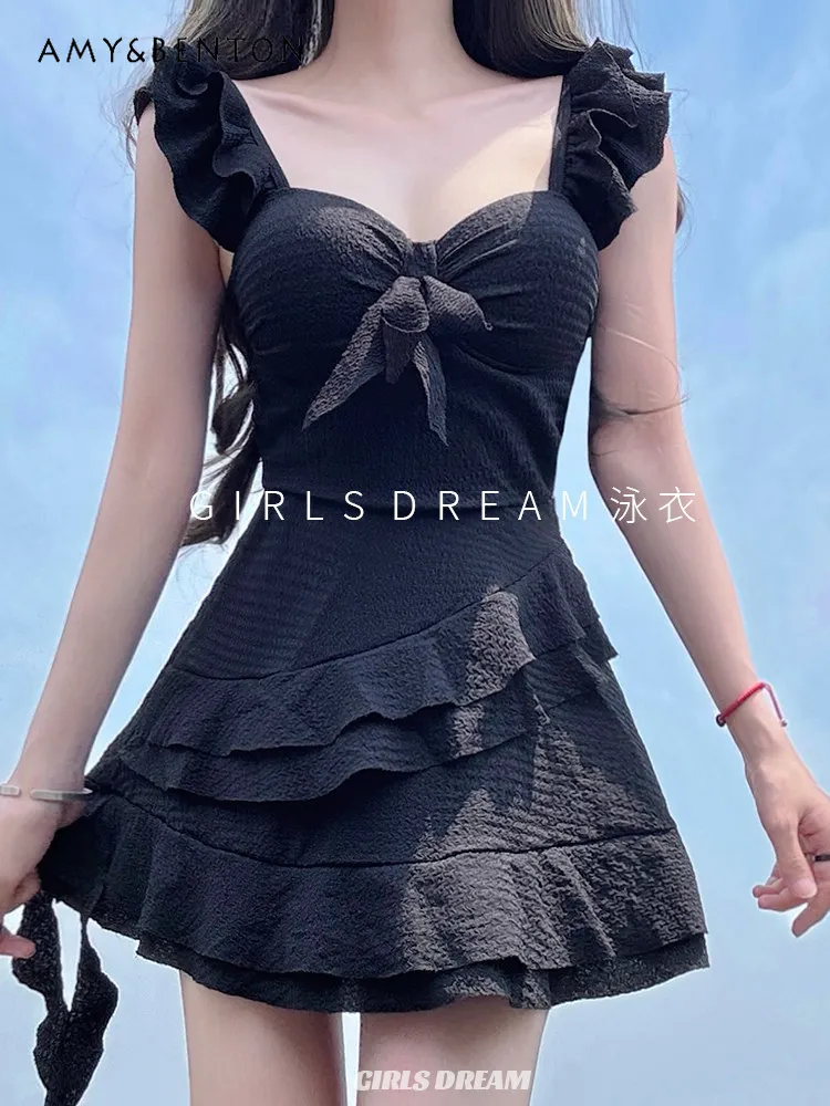 

2026 Summer New One-Piece Swimsuit for Women Sweet Sexy Slimming Ruffled Strapless Slim-Fit Swimsuit for Girls Beach Vacations