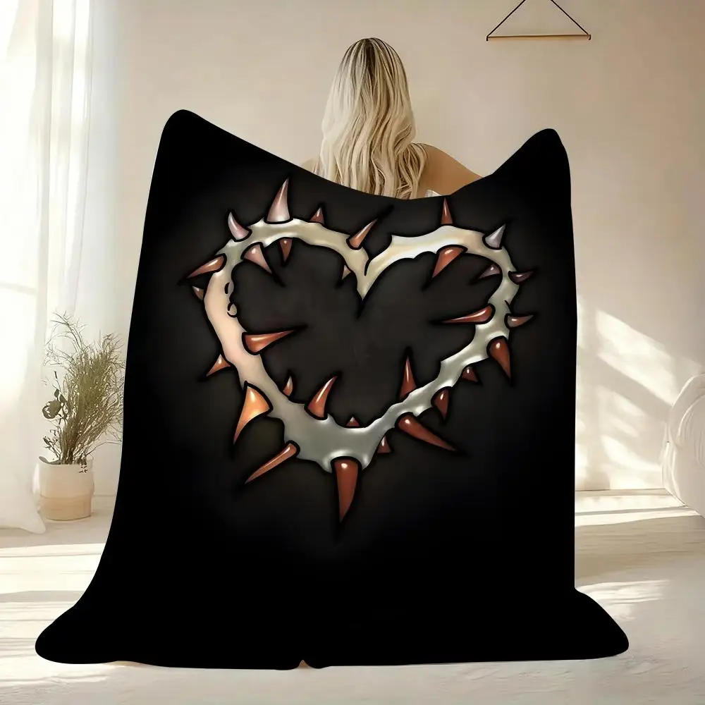 Gothic Heart Throw Lightweight Soft Flannel Throw Blanket Summer Cooling AC Nap Blanket for Sofa Couch Bed Travel