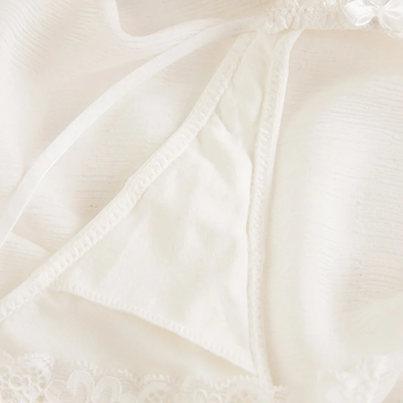 New Fashion Ice Silk Underwear Women Simple Lace Edge Sexy Thin Belt Low Waist Briefs Cotton File Comfortable Breathable Thong
