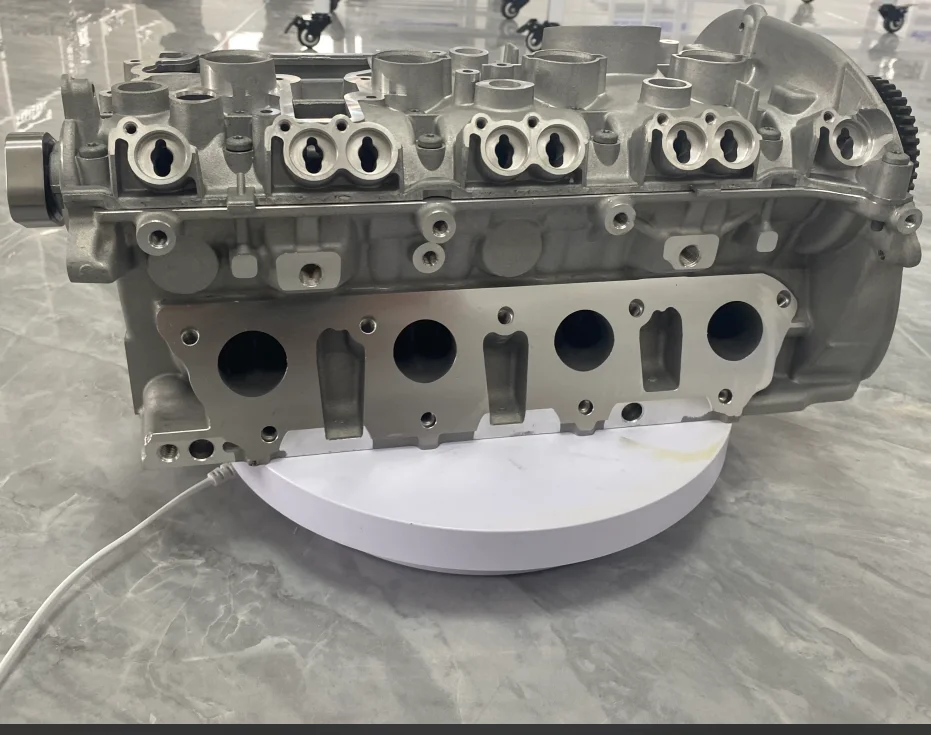 

Auto Cylinder Head For AMAROK 2.0TDI Audi BMW Benz VW Lavida Q5 A4L 2.0T MAGOTAN CSS DJS C6 M273 2.0T Cylinder Head Assembly