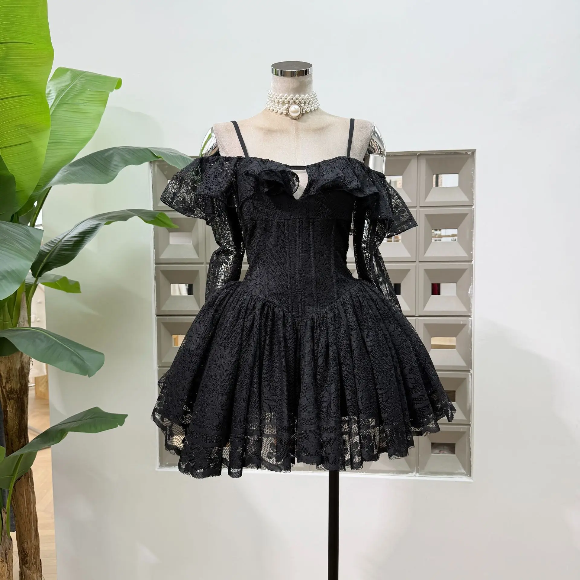 

Высококачественное женское сексуальное платье-боди с открытыми плечами для дня рождения, с кружевными оборками, в стиле знаменитостей, весеннее бальное платье для клуба, Vestido