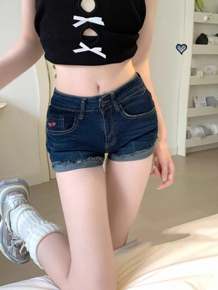 

Y2K Rolled Edge Denim Shorts Women Summer American Style Low Waist Slimming Hip Hugging Hot Pants