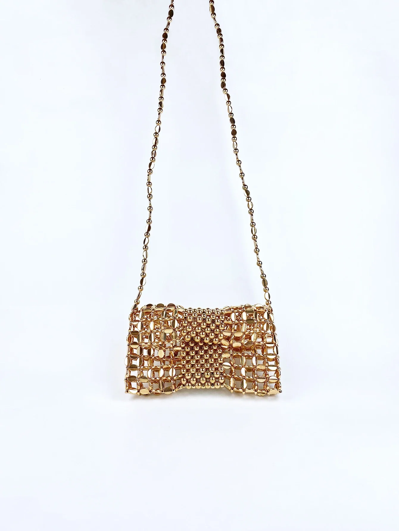 

2025, нишевая дизайнерская сумка для ужина, золотая тканая цепочка, кошелек через плечо для мобильного телефона, женские тканые сумки через плечо ручной работы с бисером