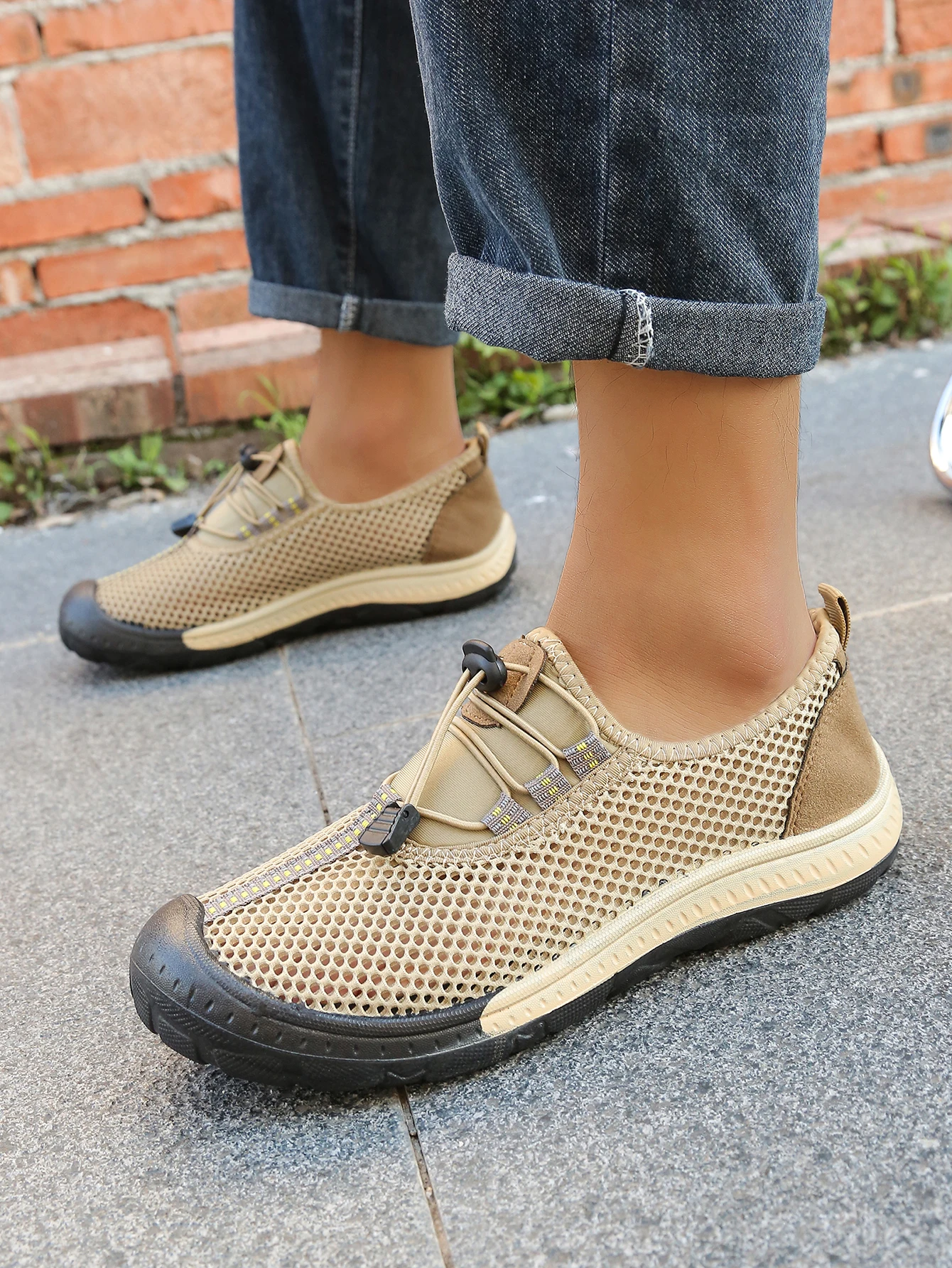 Herren-Schnellverschluss-Wanderschuhe mit Hohlnetz-Design, Gestreiften Ziernähten und Verstärkter Gummikappe für Outdoor und Freizeit – Detail 11