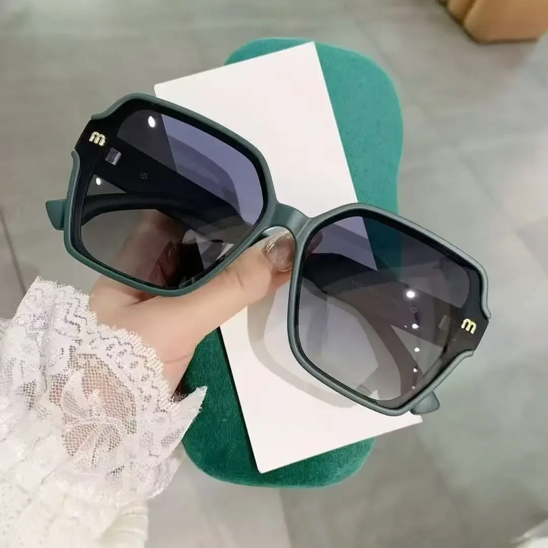 2025 موضة جديدة النظارات الشمسية المستقطبة المرأة الراقية تحسس عادي الوجه شخصية الإنترنت المشاهير النظارات الشمسية حماية من الأشعة فوق البنفسجية #3
