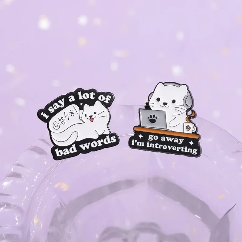 Cute Chainsaw Cat Enamel Pins Custom Please Keep Your Distance Brooches Lapel Badges Animal Jewelry Gift for Friends