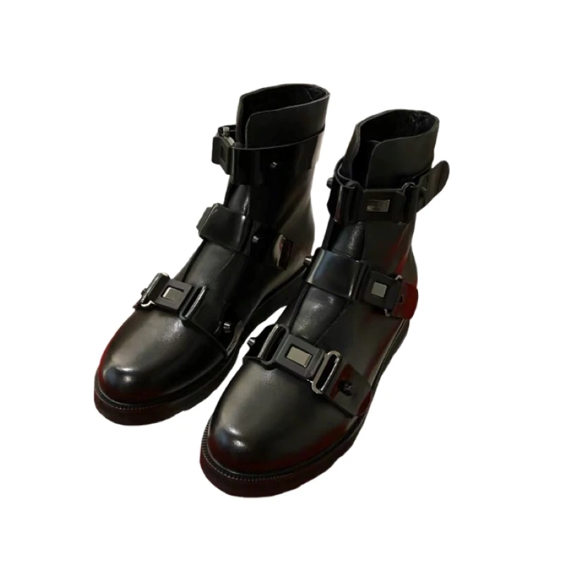 Patent Leather Boots – Sleek, Shiny, and Fashionable Everyday Shoes  Waterproof Snow Boots – Keep  Dry  Comfortable AJ1211