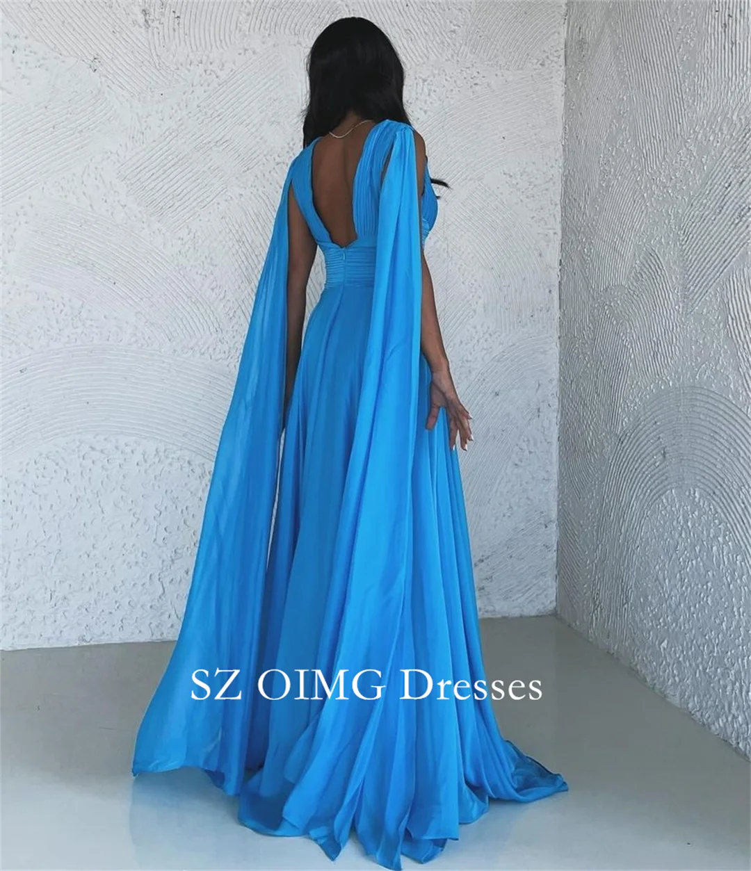 OIMG Prachtige mode op maat gemaakte schede blauwe galajurken capemouwen sexy chiffon open rug avondjurken formele feestjurk