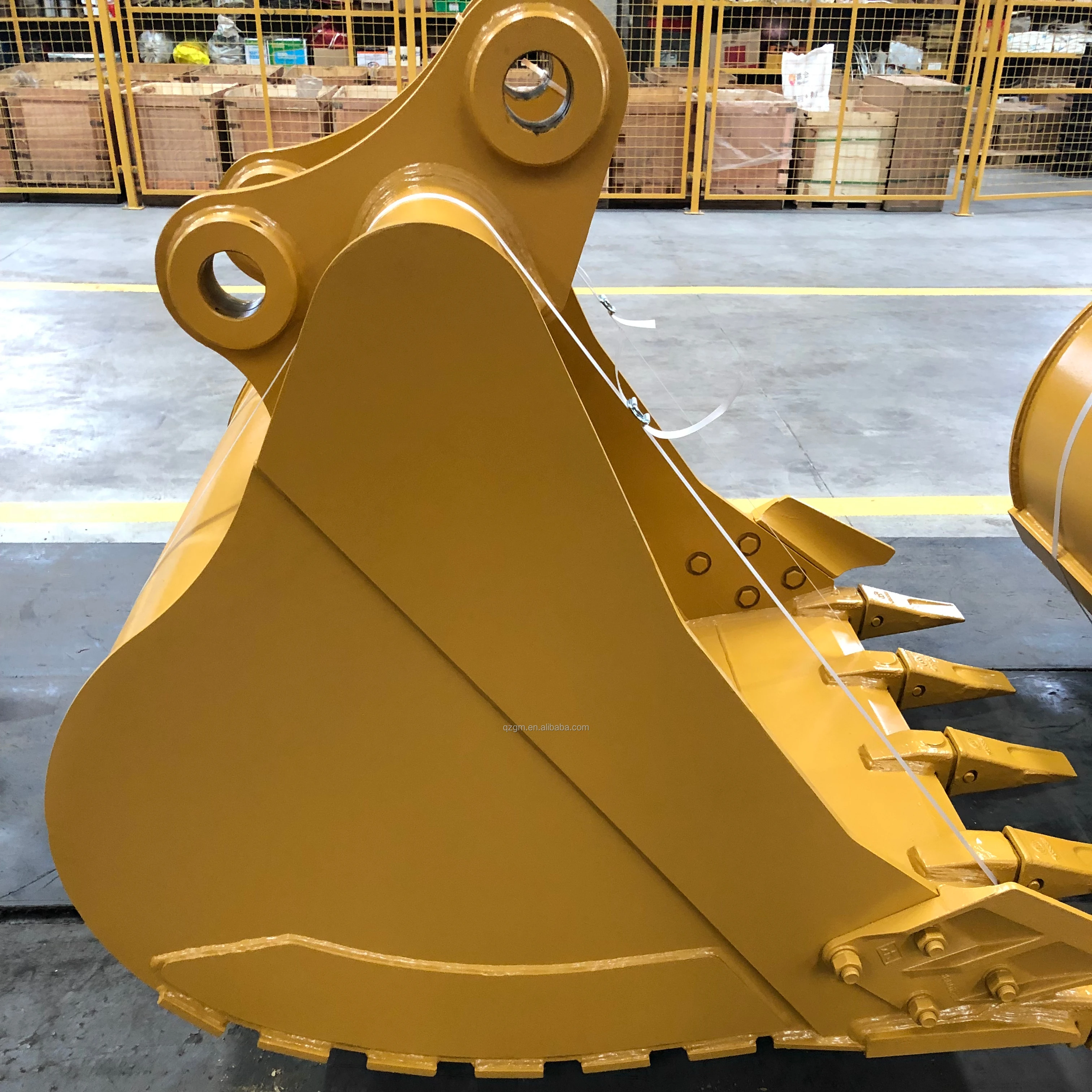 20-Ton Standard Excavator Bucket with 1 Year Warranty for Certified for Earthmoving Applications
