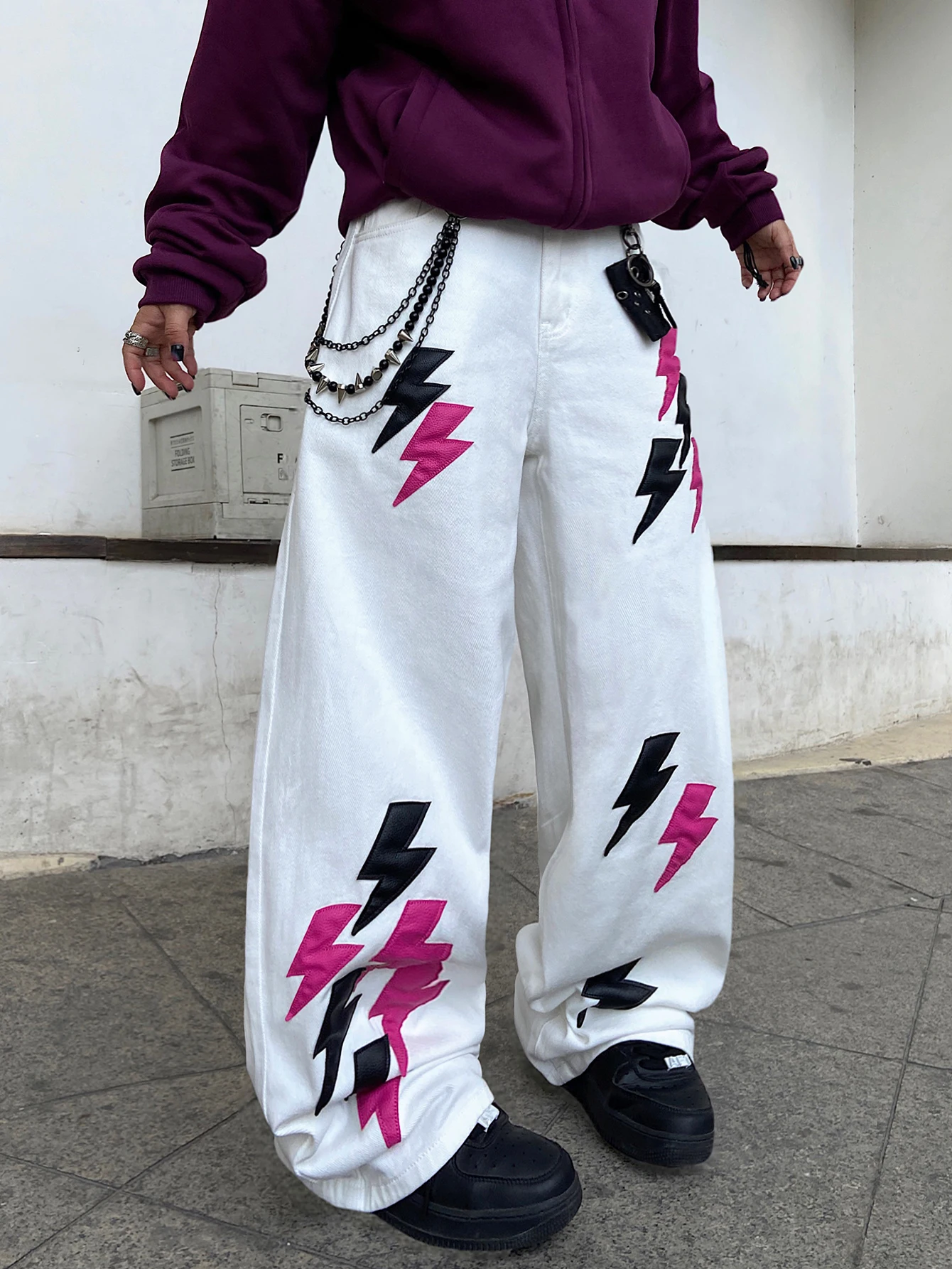 Men's Baggy White Jeans, Wide-Leg Trousers With Lightning Bolt Embroidery, Loose Fit Versatile Denim, Suitable For All Seasons