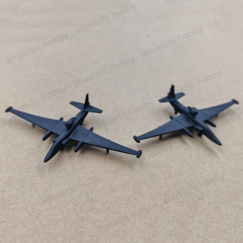 2PC Resin Model U-2S U2 Dragon Lady High-altitude Reconnaissance Aircraft Model 1/700 400 350 Scale Military Airplane Collection