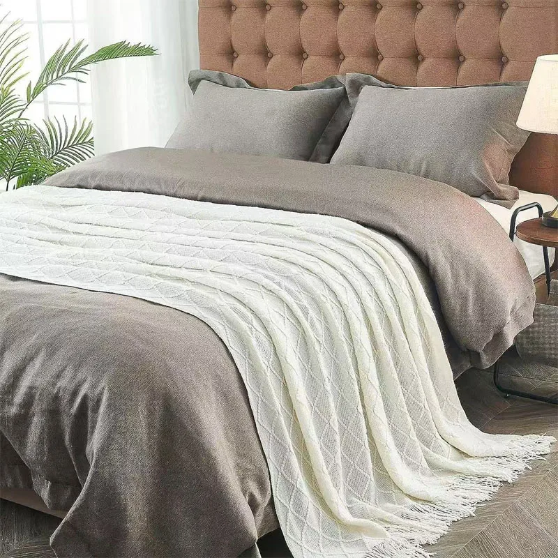 Knitted Blanket Sofa Cover Blanket Tassel Thin Air Conditioned Office Nap Blankets Summer Afternoon Sleep Blankets Small Plush