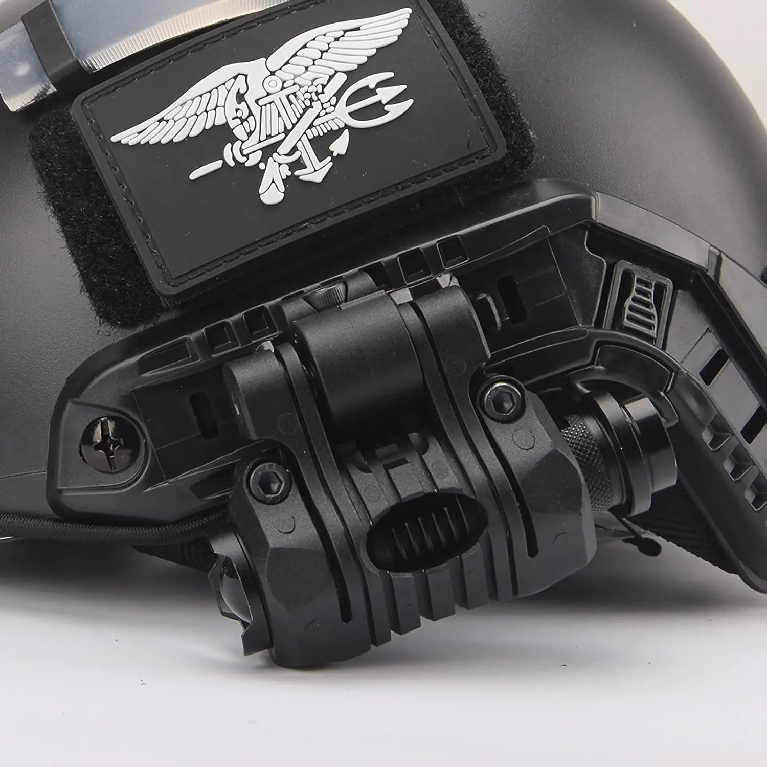 Soporte linterna casco táctico – Montaje rápido rail Picatinny - imagen 5