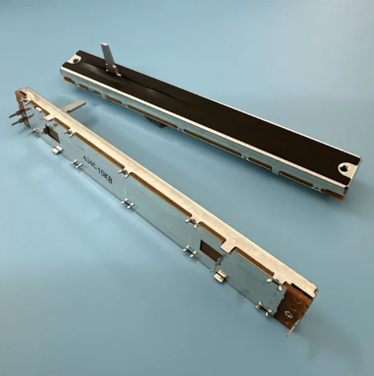 Original  PITCH SLIDER / FADER X DCV1013 For Pioneer CDJ1000 MK2 & MK3 CDJ2000 NEW CDJ 1000 2000 1pcs