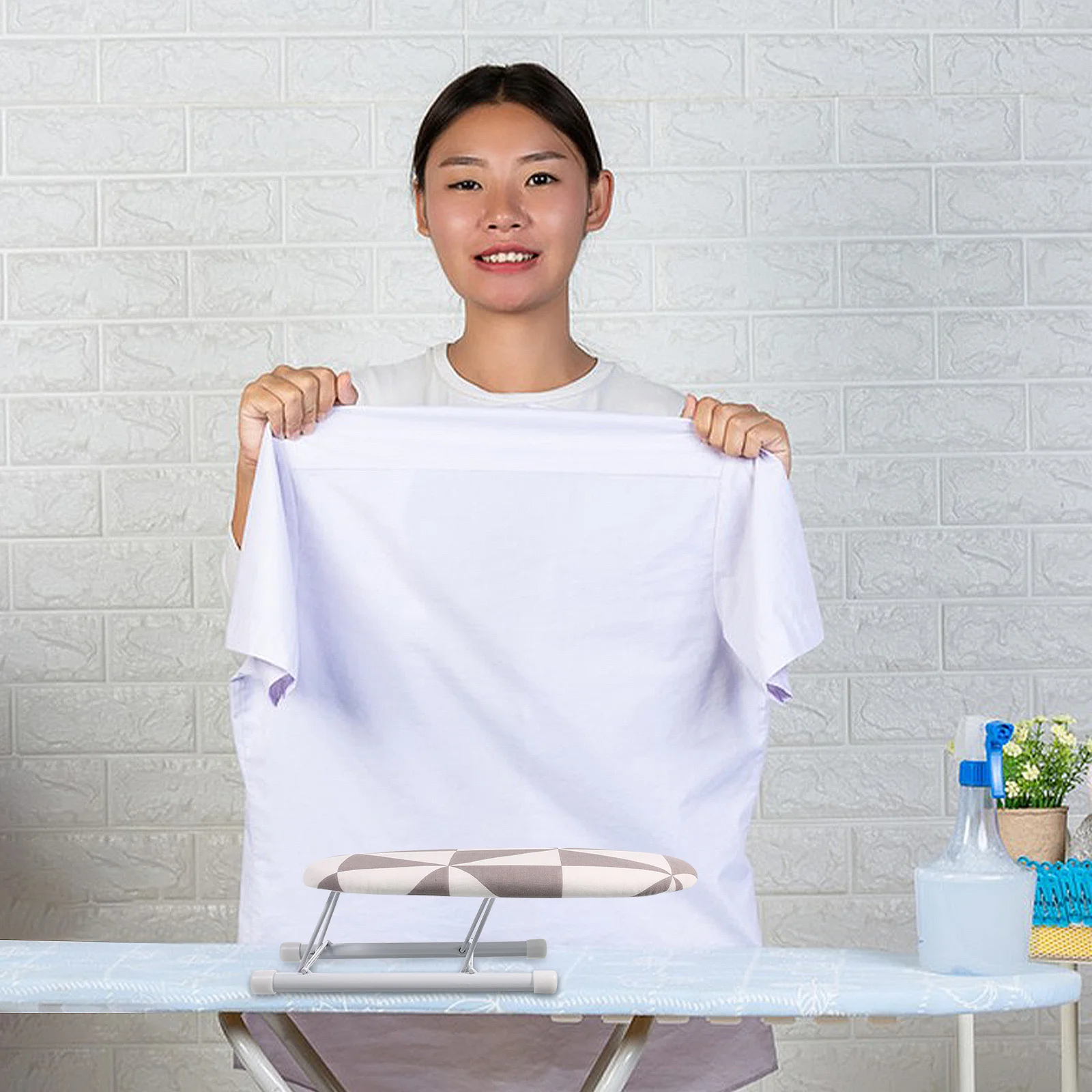 

1Pcs Mini Compact Folding Ironing Board Sleeve Rack Portable Home Ironing Tool Storage Travel Practical Gift Housewarming Gift