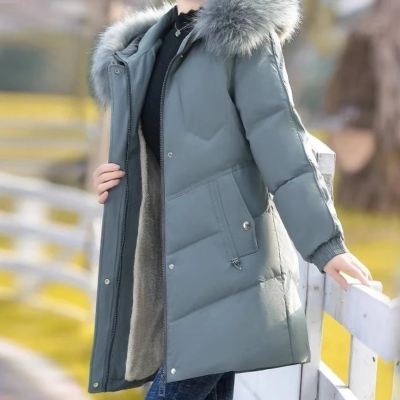 

Thickened Thermal Cotton-padded Jacket, Cotton-padded Jacket, Hooded Loose Large Size, Autumn and Winter Medium and Long Jacket.