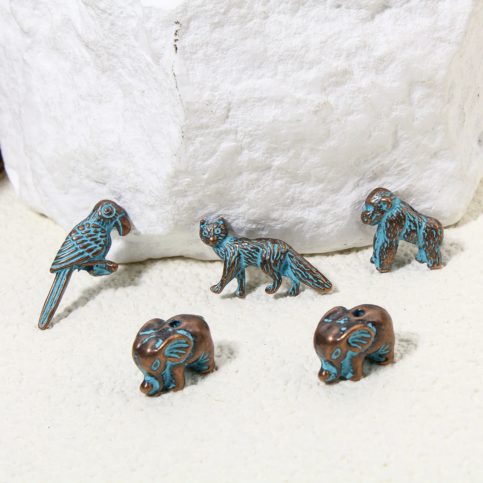 20pcs Bohemian Style Patina Spacer Beads Antique Copper Blue Animal Elephant Bird Metal Beads For DIY Necklace Jewelry Making