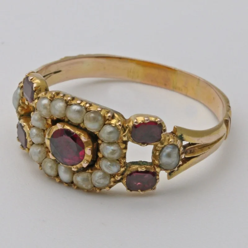 Vintage-Ring für Damen mit Eingelegten Imitationsperlen und Roten Zirkonia, Ethnischer Goldfarben-Geometrie-Schmuck für Alltag und Partys, Jubiläumsgeschenk