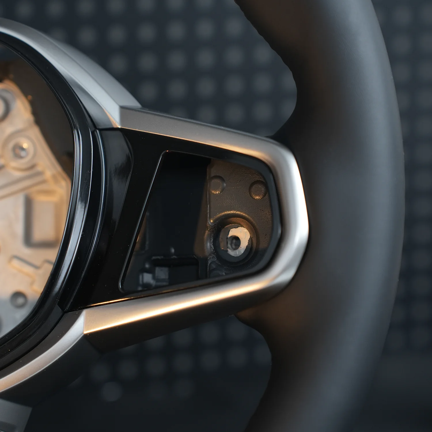 M Sports Car Steering Wheel for BMW E90 E60 E46 E81 E82 E87 E88 E89 E91 E92 E93 E61 E84 E70 E72 E71 E92 E93 M3 M5 X5 X6 X5M X6M