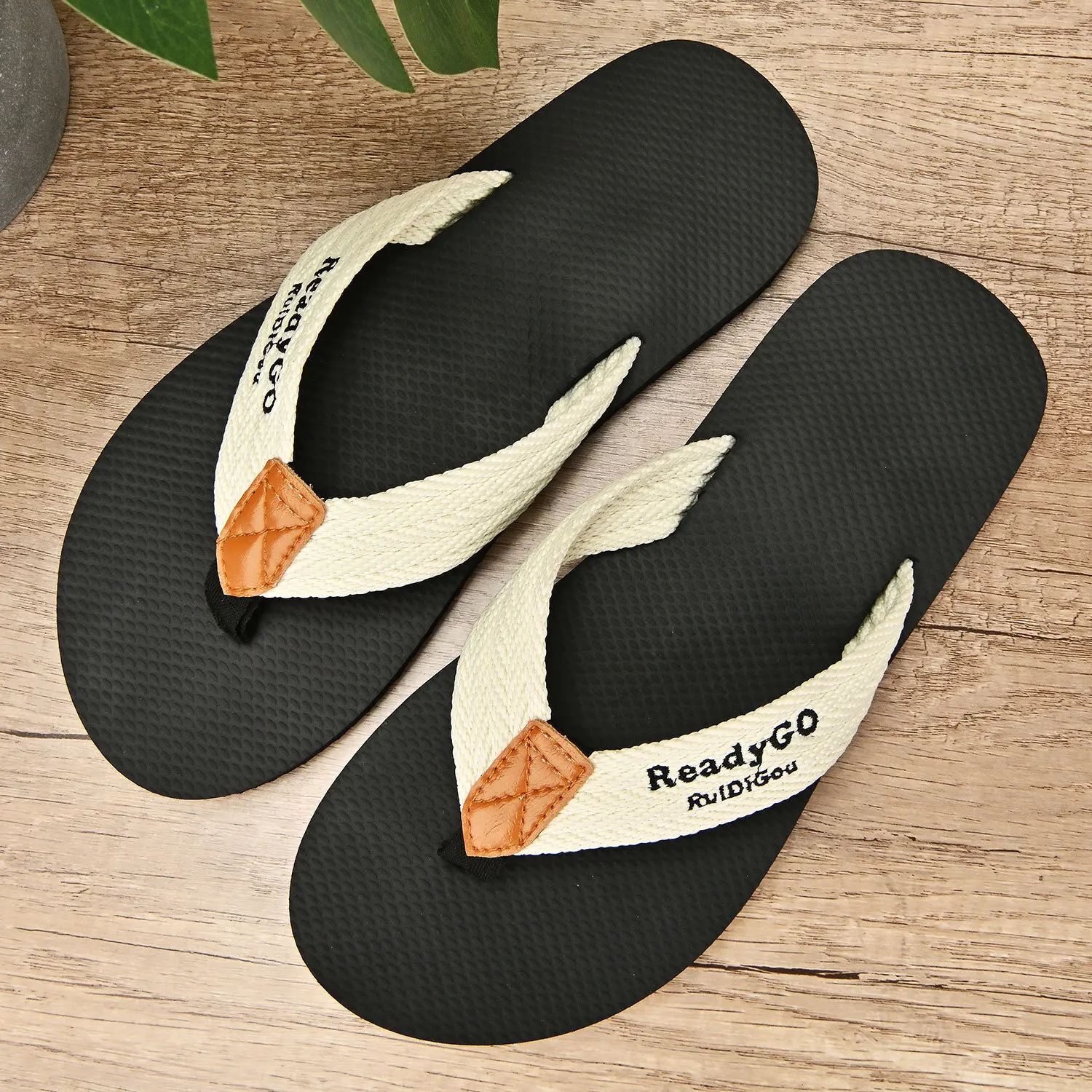 Flip Flops For Men Summer Breathable Beach Shoes Sandals Men Luxury Slides Indoor Non-slip Comfy Plus Big Size Male Slippers 50