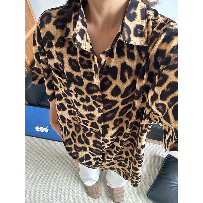 Summer Short Sleeved Shirt Men Fashion Retro Leopard Print Shirt Men Streetwear Korean Loose Casual Shirt Mens Hawaiian Shirts