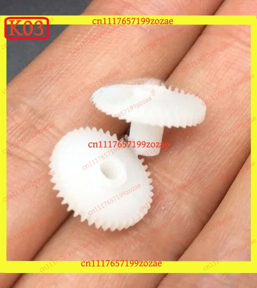 k03 2pcs White Plastic Gears for Panasonic RX-DT680 Cassette Player Audio Recorder Replacement Parts