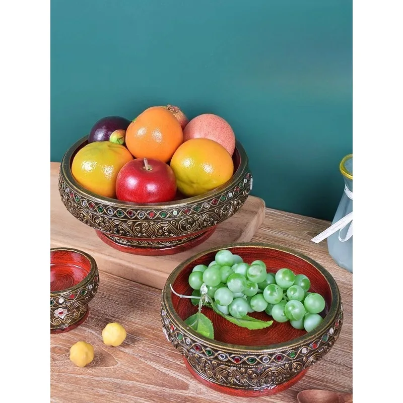 

Предлагается тарелка Будды Гун Будда Предложение спереди Фруктовая тарелка Стол Будды Высокая тарелка для ног Орнамент Тайские фрукты