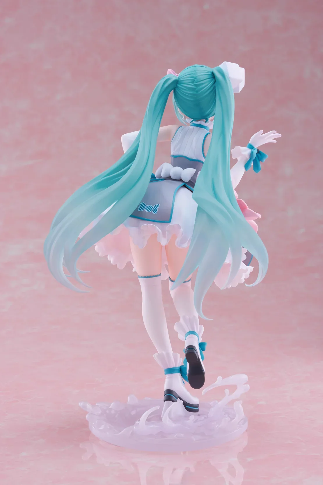 Hatsune Miku Figuur TAITO Anime Figuur Hatsune Miku Smelten snoep Garage Kit Karakter Model Mooi Meisje Pop Ornament Geschenken