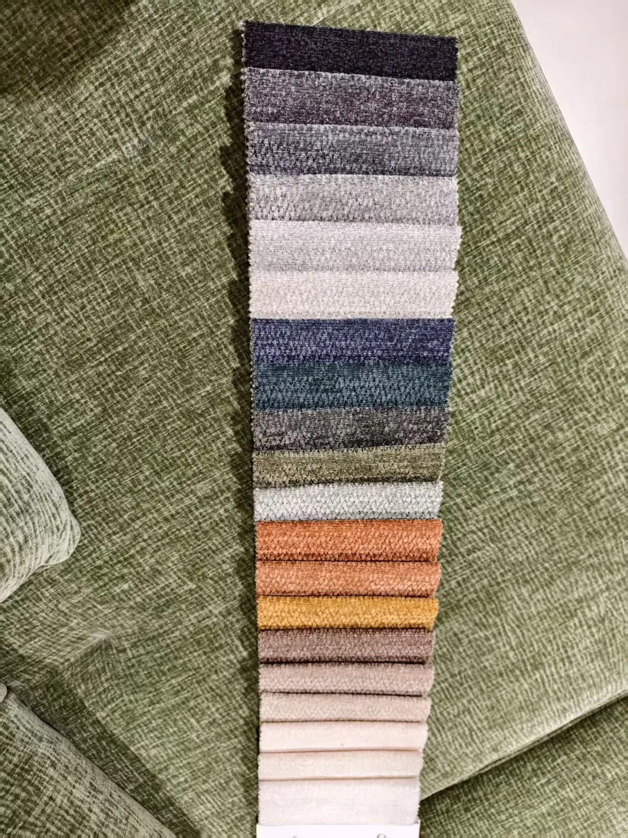 ！@DY006# Convertible Sofa Bed, Rubber Wood Frame & Cloud Flannel Upholstery, Multi-Color Option for Guest Room