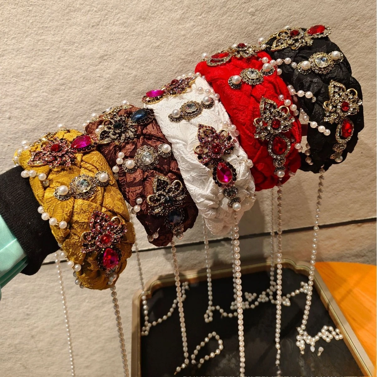 

Original Chinese Style Retro New Chinoiserie Diamond Braided Tassel Headband Luxury Headwear