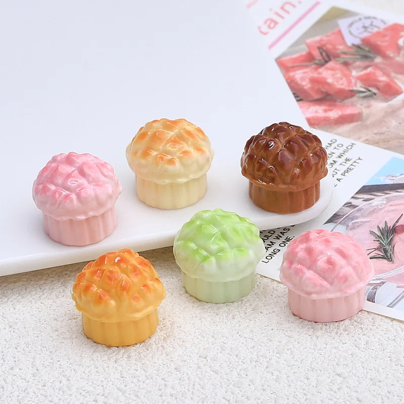 10pcs/lot Miniature Simulation Pineapple Bread Resin Cabochon Cute Fake Food Cake DIY  Ornaments Miniature Dollhouse Accessories