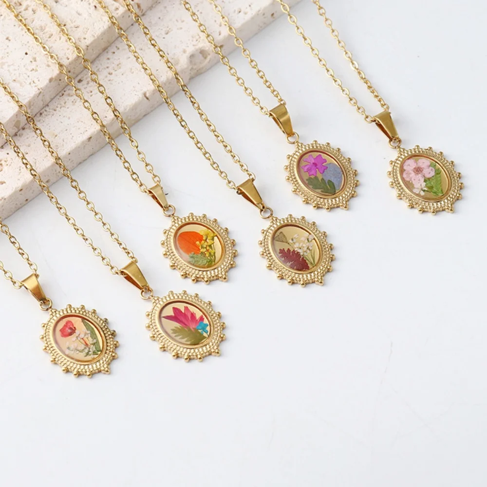 Stainless Steel Cute Dried flower Pendant Necklace For Women Elegant Palace Style Clavicle Chain Non-fading Wedding Jewelry Gift