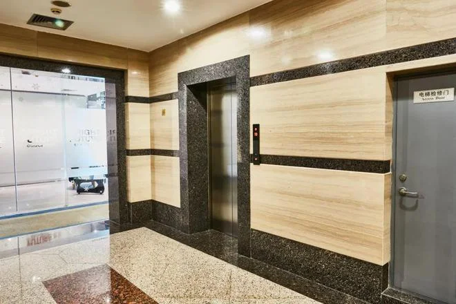 Commercial Passenger Lift 800kg 7 Stops 1.0m/s Stainless Steel Cabin VVVF Control For Office Building Shopping Mall