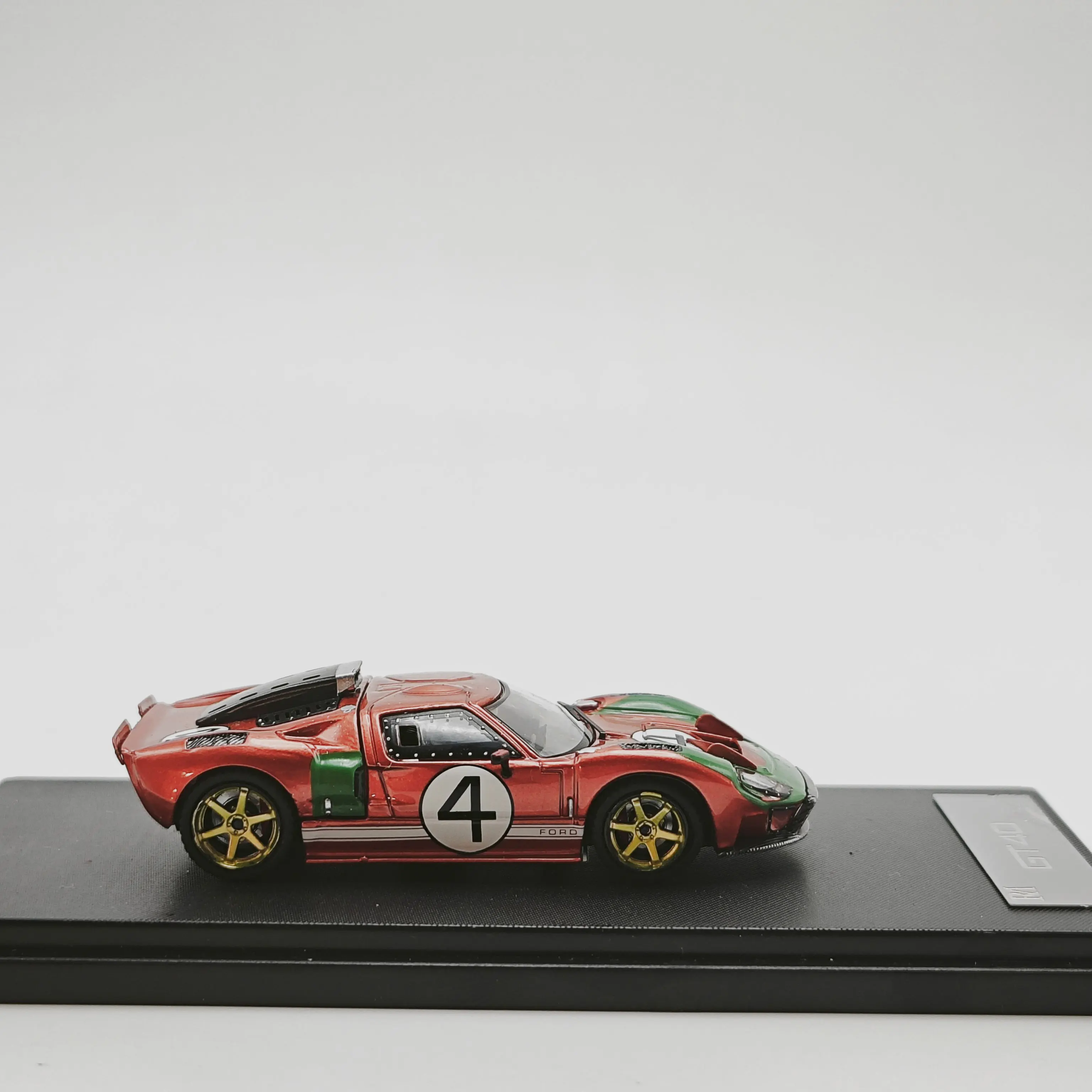 RM Rhino 1:64 GT40 capó de motor magnético modelo de coche de aleación fundida