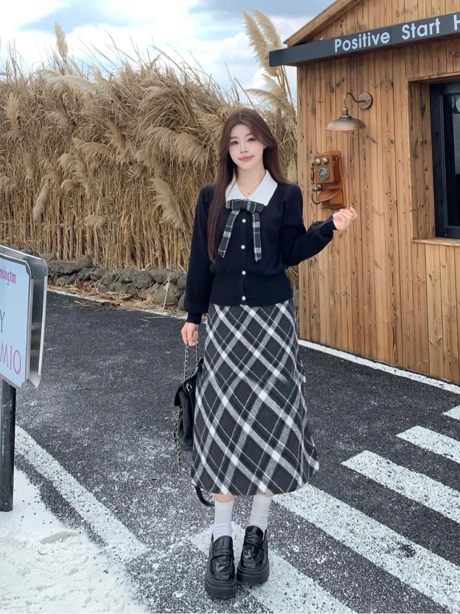 

plus Size Fashionable Knitted Set Autumn Winter Plaid Dress with Bow Design Long Sleeve Top And High Waist Skirt