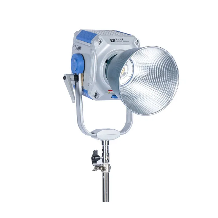High CRI Bi Color Continuous Led Track Spot Light for Film Studio and Video with Reflector and Bowens Softbox