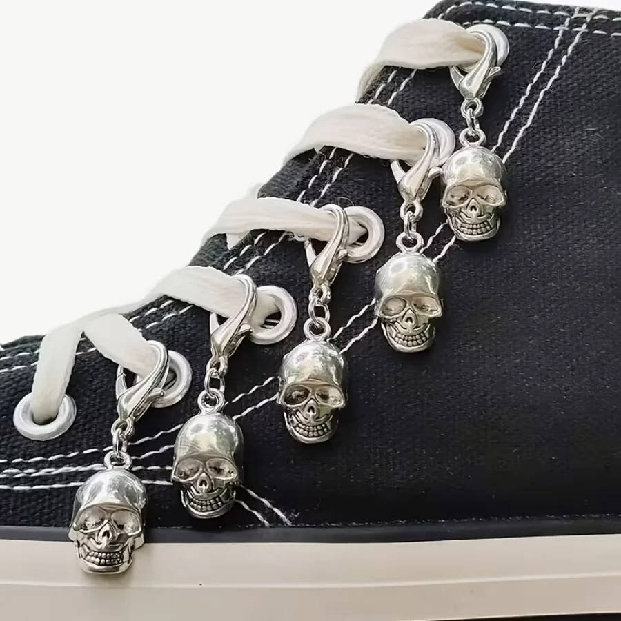 5pcs Fashionable Shoe Decorations, Versatile Canvas Sneakers and Boots with Unique Skull Pendants, Removable Skull