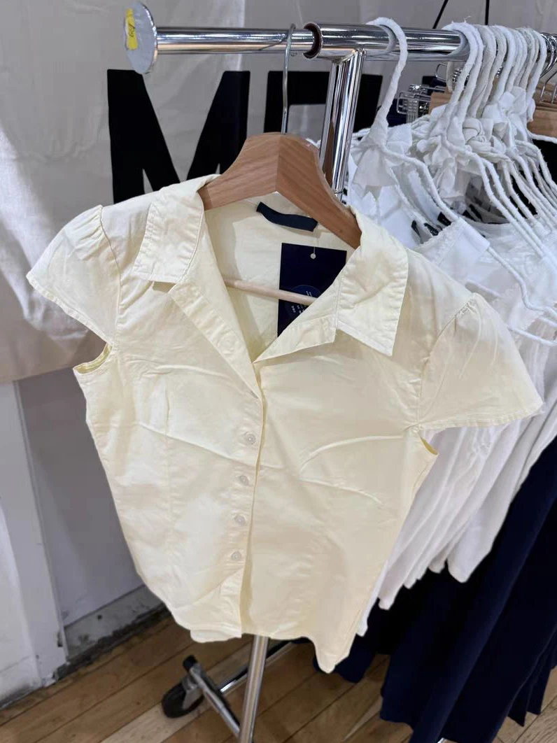 الأصفر سليم تي شيرتات قصيرة الاكمام بلوزة المرأة الصيف ترتيب الأسرة طوق واحدة الصدر بلوزة نمط Preppy الحلو تي شيرت Y2k جديد