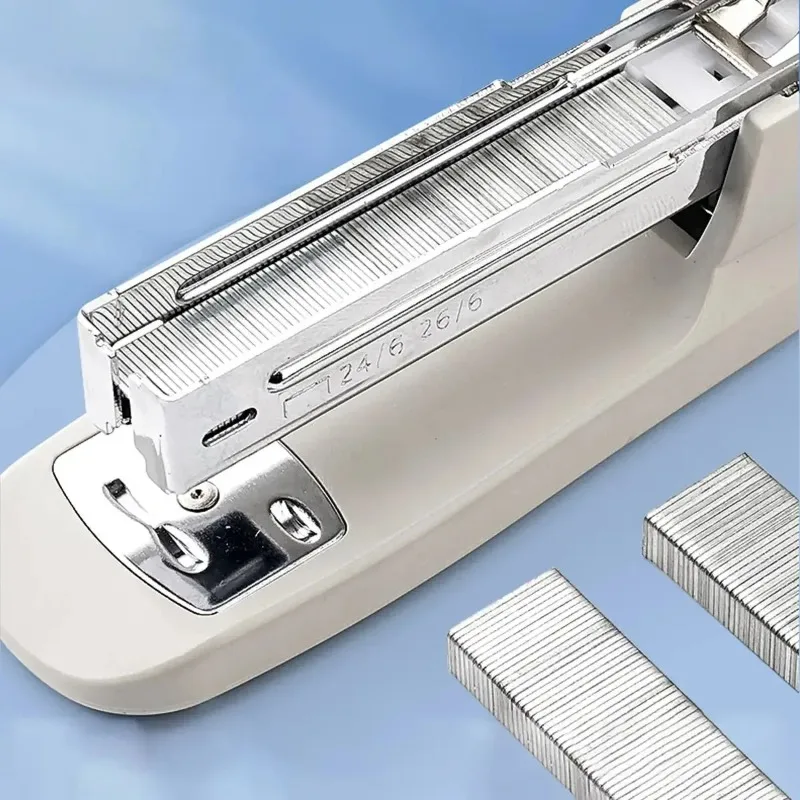 1 قطعة دباسة معدنية جديدة محمولة باللون الأبيض أو الأسود متعددة الوظائف مع إبداع بسيط لمدارس الطلاب والمكاتب