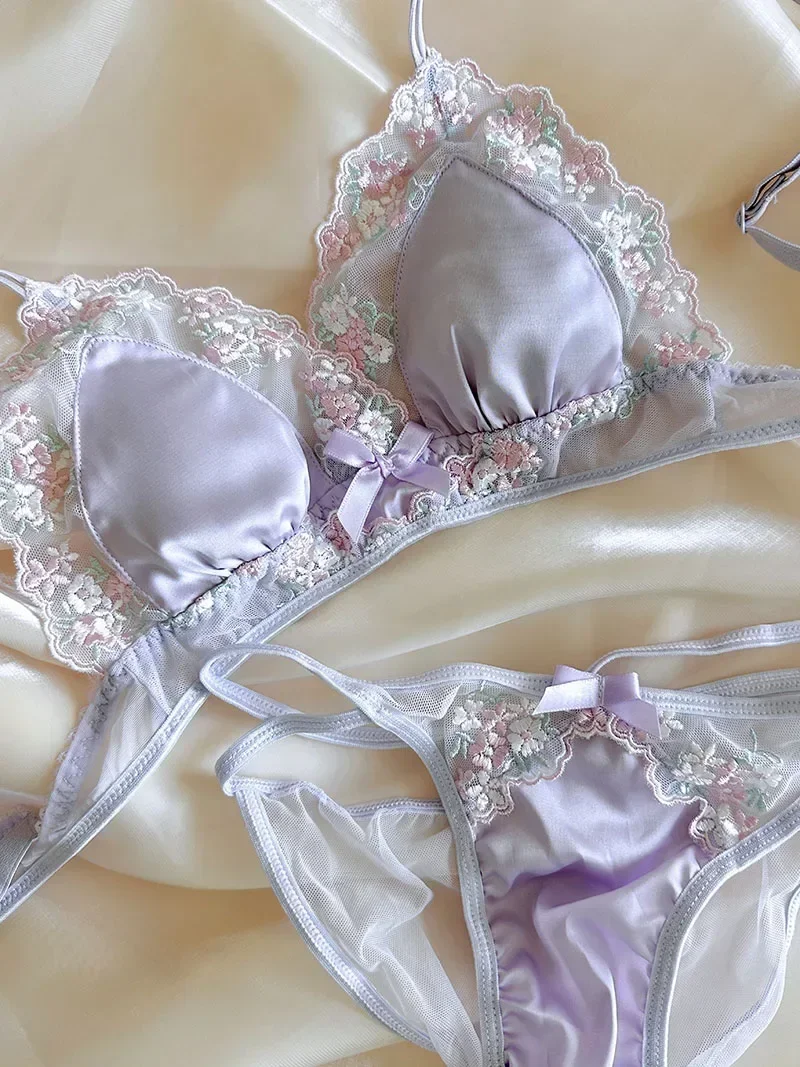 MOYISU Sexy French Satin Flash Sale | Vintage Lace Bralette Set | Triangle Underwire AA-BC Cups | Elegant Allure Last 50 Sets AB