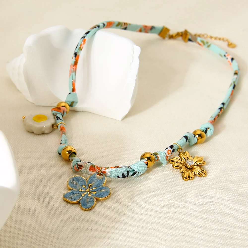 Bohemian Floral Pendant Necklace Stainless Steel Flower Charm with Scarf Ribbon Luxury Minimalist Statement Jewelry for Women
