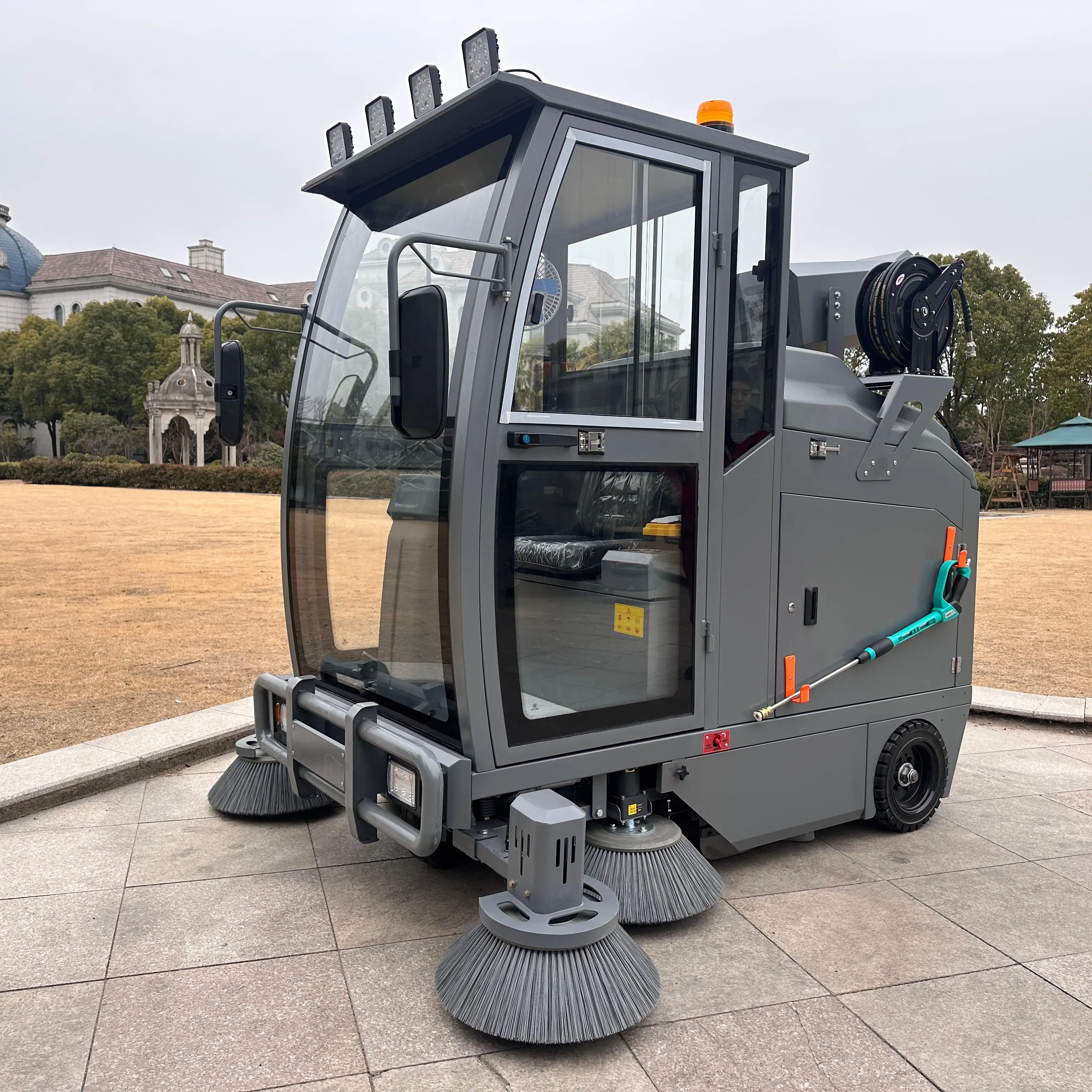 48v varredura de lítio condição industrial nova aço inoxidável passeio ao ar livre elétrico rua estrada vassoura chão