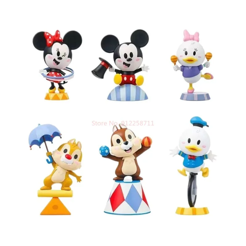 Disney Mickey Seri Sirkus Keluarga Mainan Figur Kartun Kotak Buta Kejutan Trendi Boneka Kawaii Lucu Ornamen Desktop Kotak Misterius