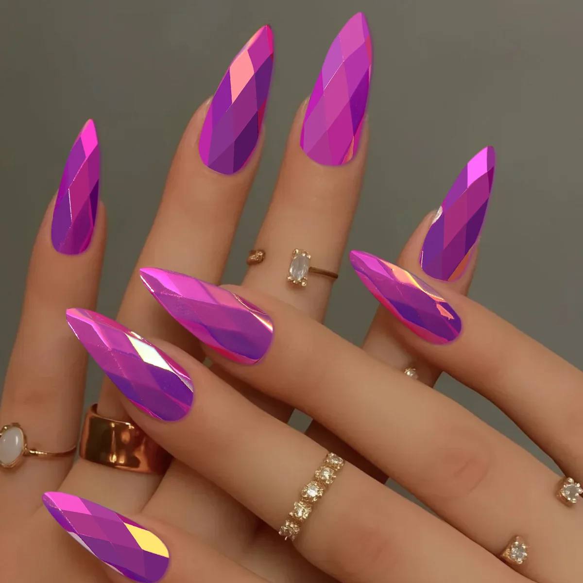 24 قطعة ضغط اللوز على الأظافر ثلاثية الأبعاد الماس المعين مطلي مرآة معدنية الأظافر وهمية يمكن ارتداؤها الحلو كول الأوروبي الأظافر كاذبة #5