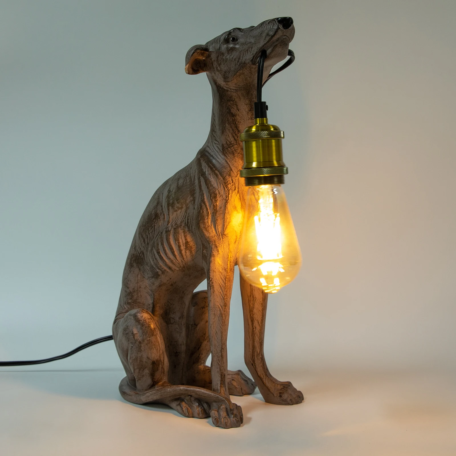 

Modern Engraving, Polishing, Painting, Electroplated Resin, Iron Black Lamp, Table Lamp, Dog Desk Lamp