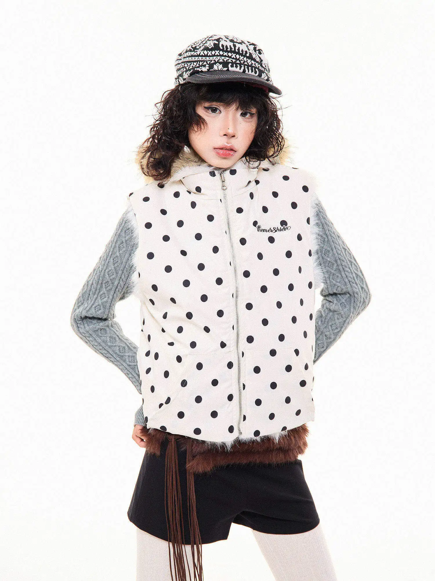 

Двусторонняя одежда MKGO жилет из искусственного меха в горошек женская зимняя повседневная свободная верхняя одежда из полиэстера на молнии