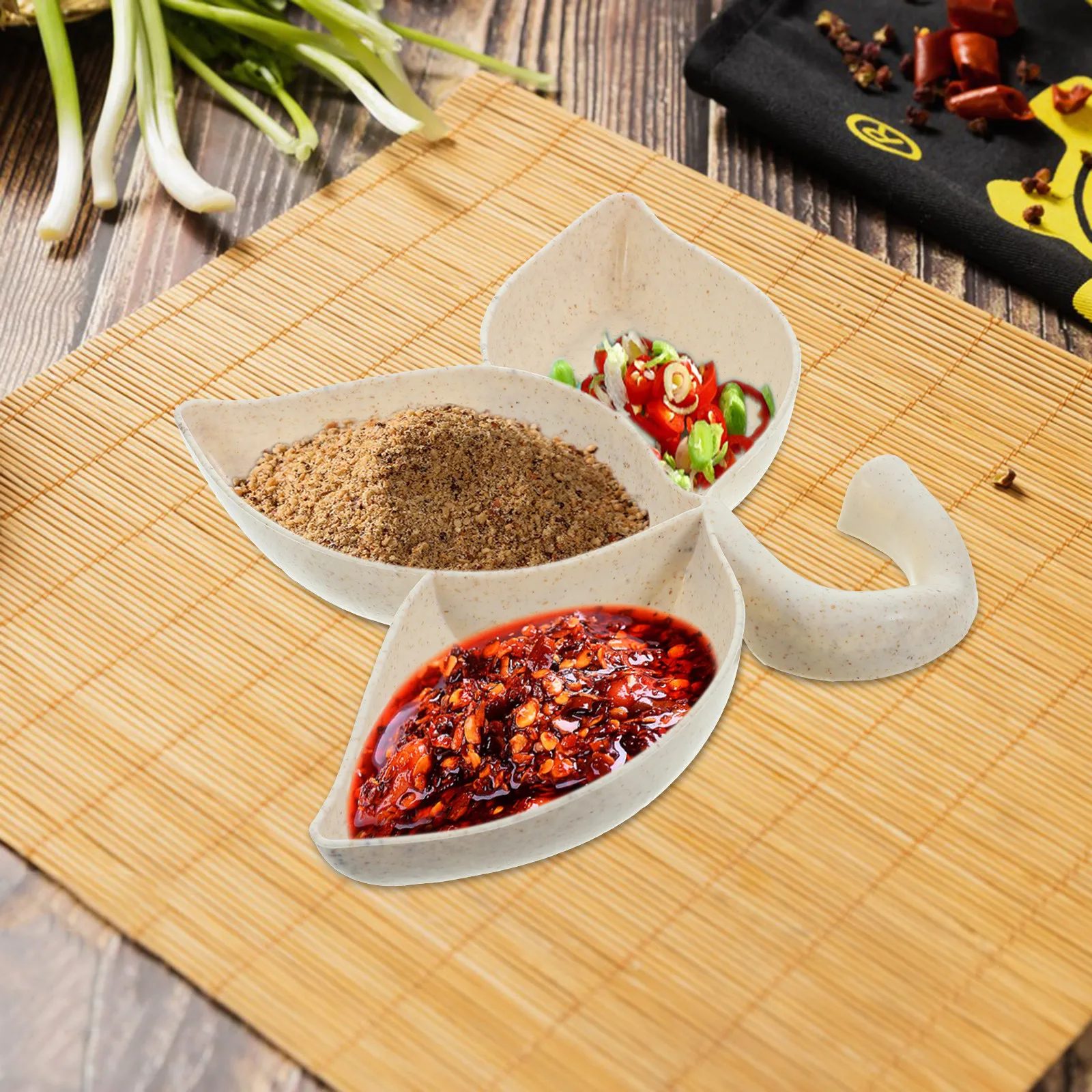6Pcs Leaf Dipping Bowls Plastic Sauce Dish Compact Lightweight Condiment Plates for Soy Sauce Vinegar Ketchup Seasoning Table