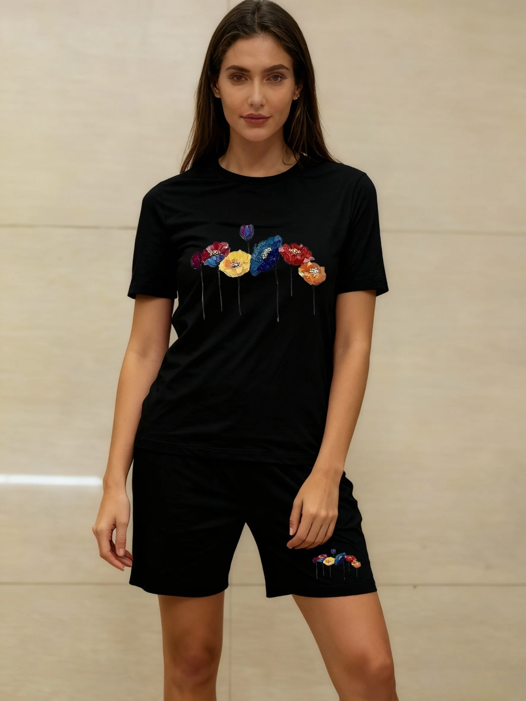 

Женский пижамный комплект из 2 предметов, летняя футболка с короткими рукавами и шорты, красочный цветочный принт, мягкая хлопковая домашняя одежда, одежда для сна, S-XXL