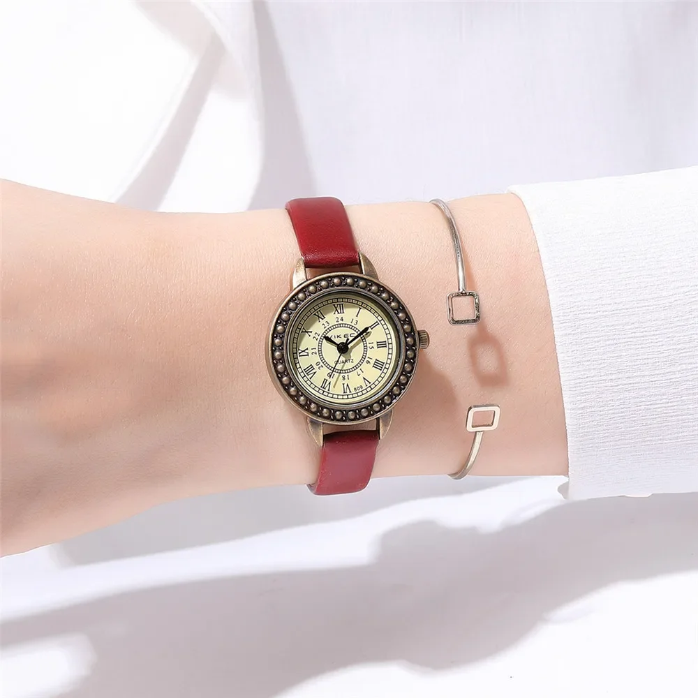 Vintage Leather Women Watches Brown Retro Roma Dial Quartz Ladies Quartz Watch Leather Thin Band Small Dial Relogio Feminino